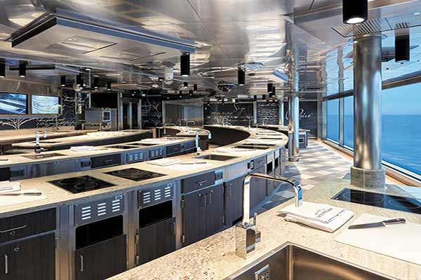 Seven Seas Explorer Gallery Image